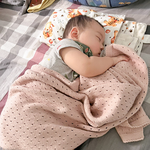 【網路限定】透氣純棉針織洞洞毯 75x90cm