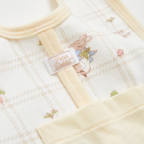 格紋比得奶嘴圍兜