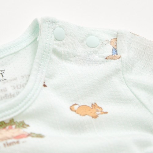 比得物語短袖側開包屁衣 (天絲洞感緹花布)