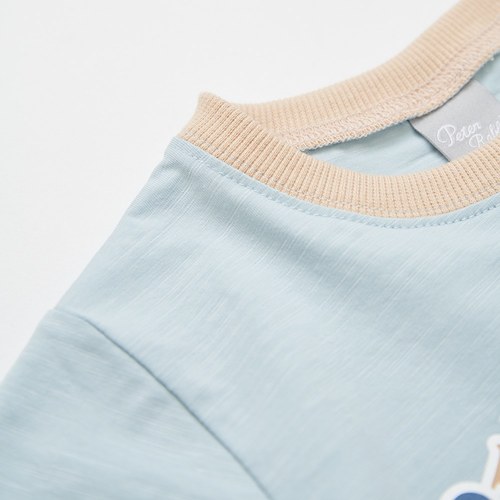 可愛比得滾邊拼接造型上衣