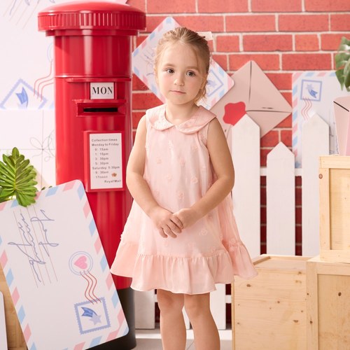 甜心比得造型立體花翻領洋裝