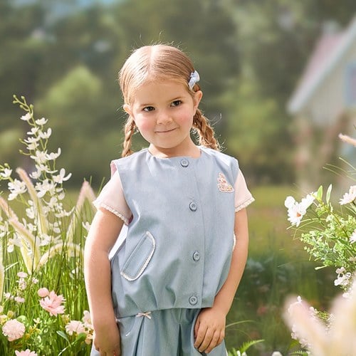 小香兔蕾絲滾邊開襟背心