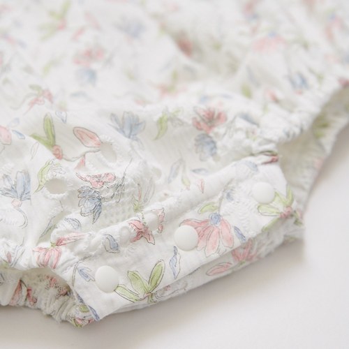 花語比得花瓣刺繡翻領短袖兔裝