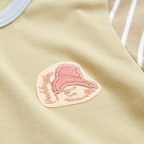 柏靈頓休閒短袖側開兔裝(針織布)