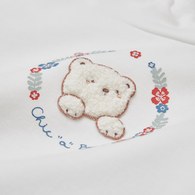 歡樂熊白色木耳領高領衫