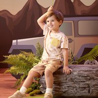 動物樂園滿版印花小口袋上衣