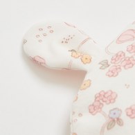 花徑小兔嬰兒帽 (美麗諾羊毛布)