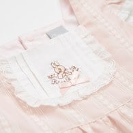 小香兔蕾絲刺繡荷葉邊袖上衣