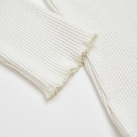 兔美美刺繡半高領長袖上衣