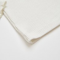 兔美美刺繡半高領長袖上衣