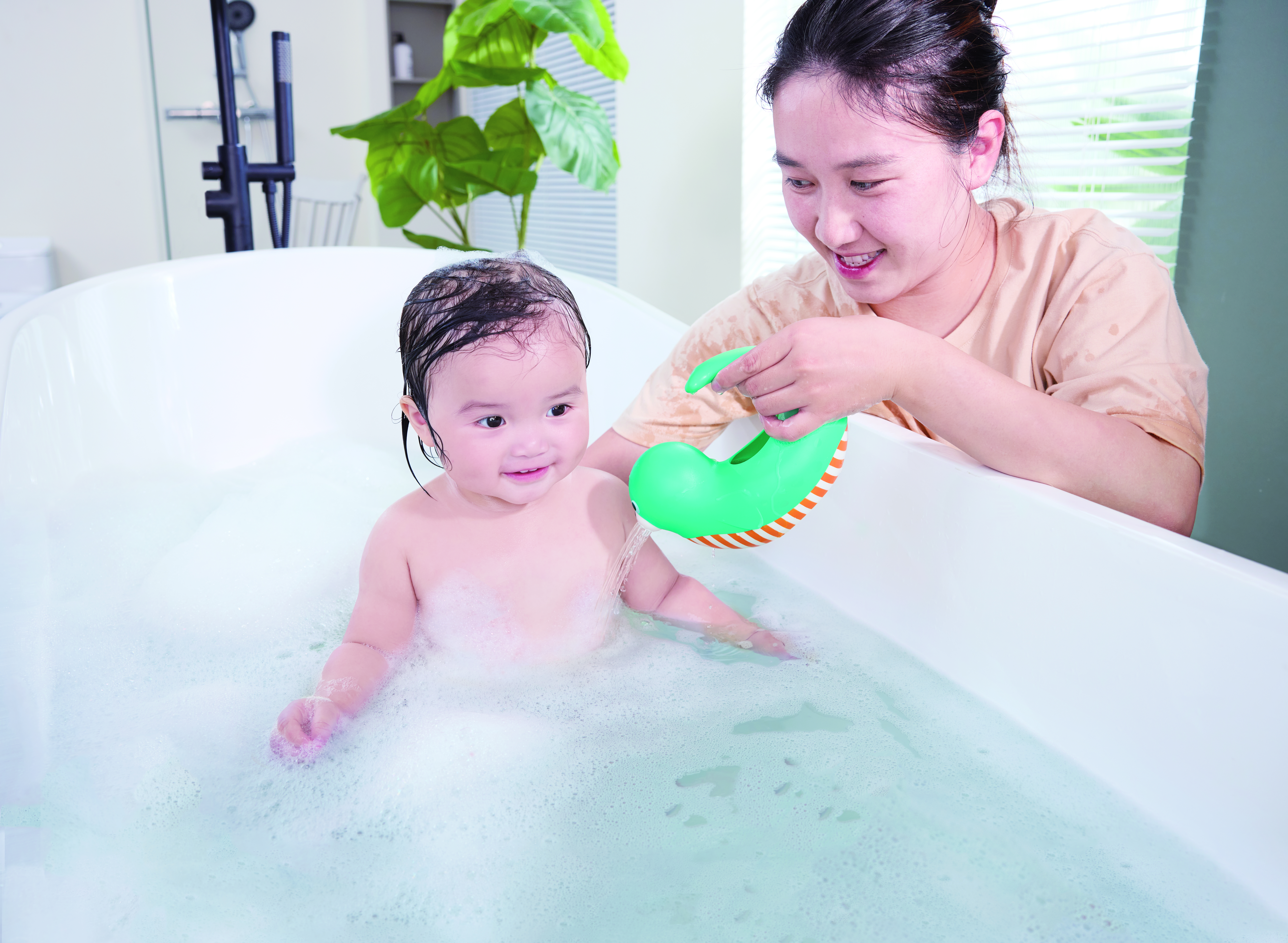 戲水玩具通常暴露於潮濕環境，容易滋生黴菌