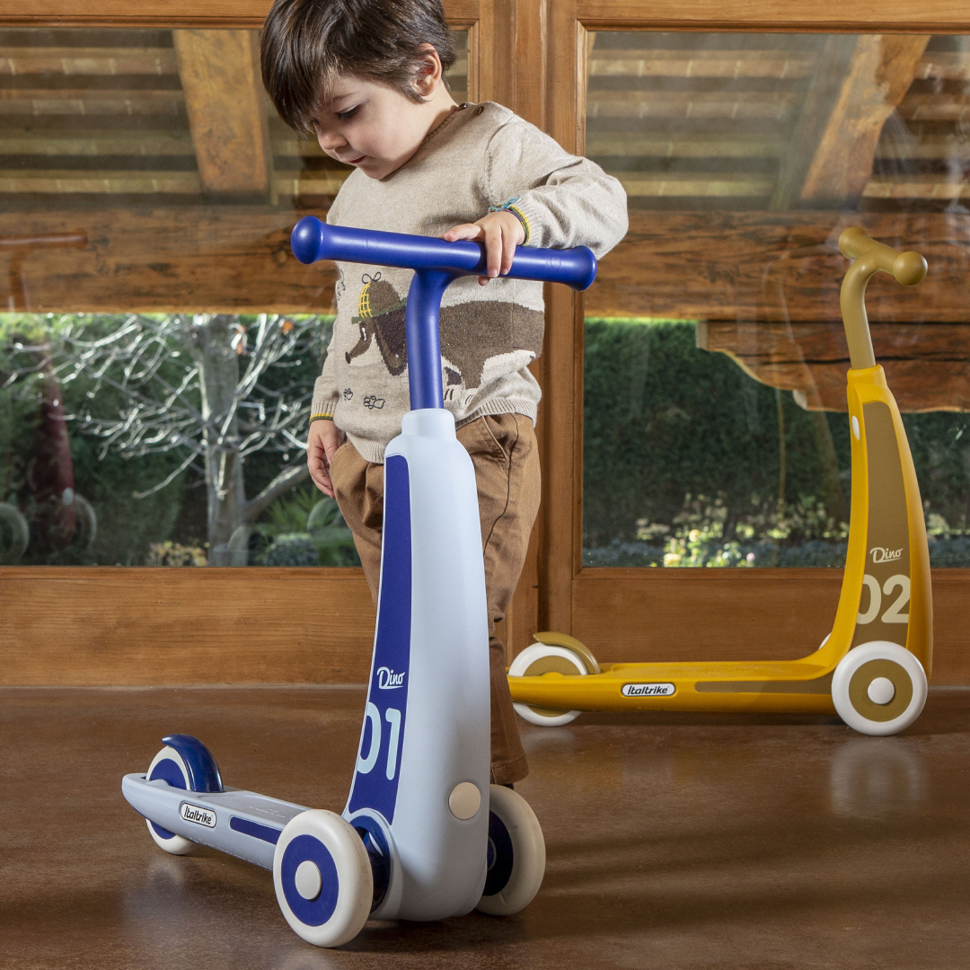 Italtrike Dino 兒童滑板車